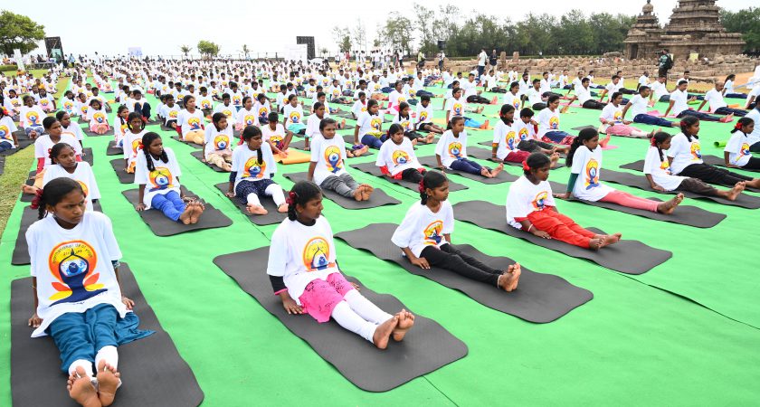 Celebration of 8th International Day of Yoga (IDY-2022) at Shore Temple, Mahabalipuram, TN